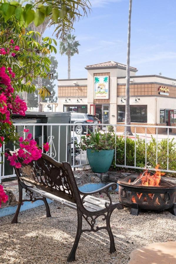 The Patriots Boutique Motel San Clemente Exterior photo